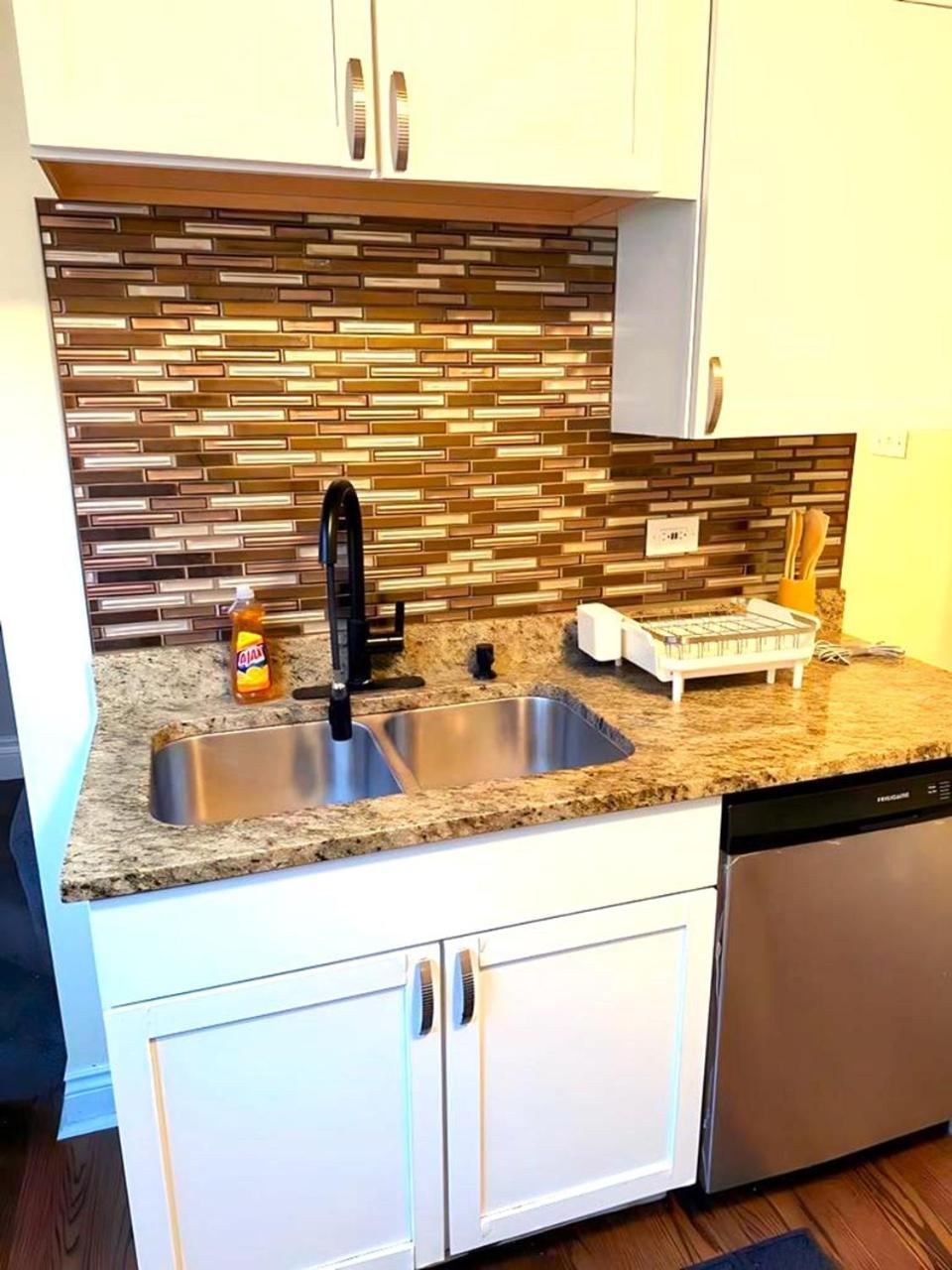 Fully Equipped Cozy 4/5 Br Apartment Чикаго Екстериор снимка