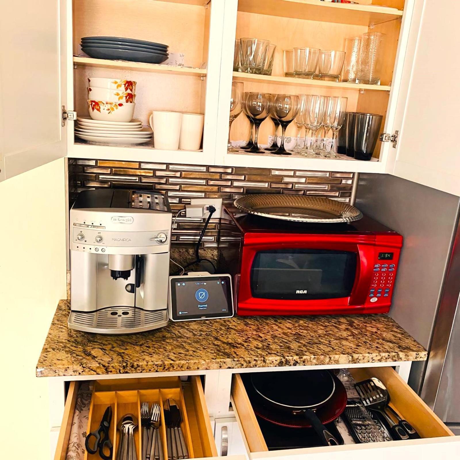 Fully Equipped Cozy 4/5 Br Apartment Чикаго Екстериор снимка